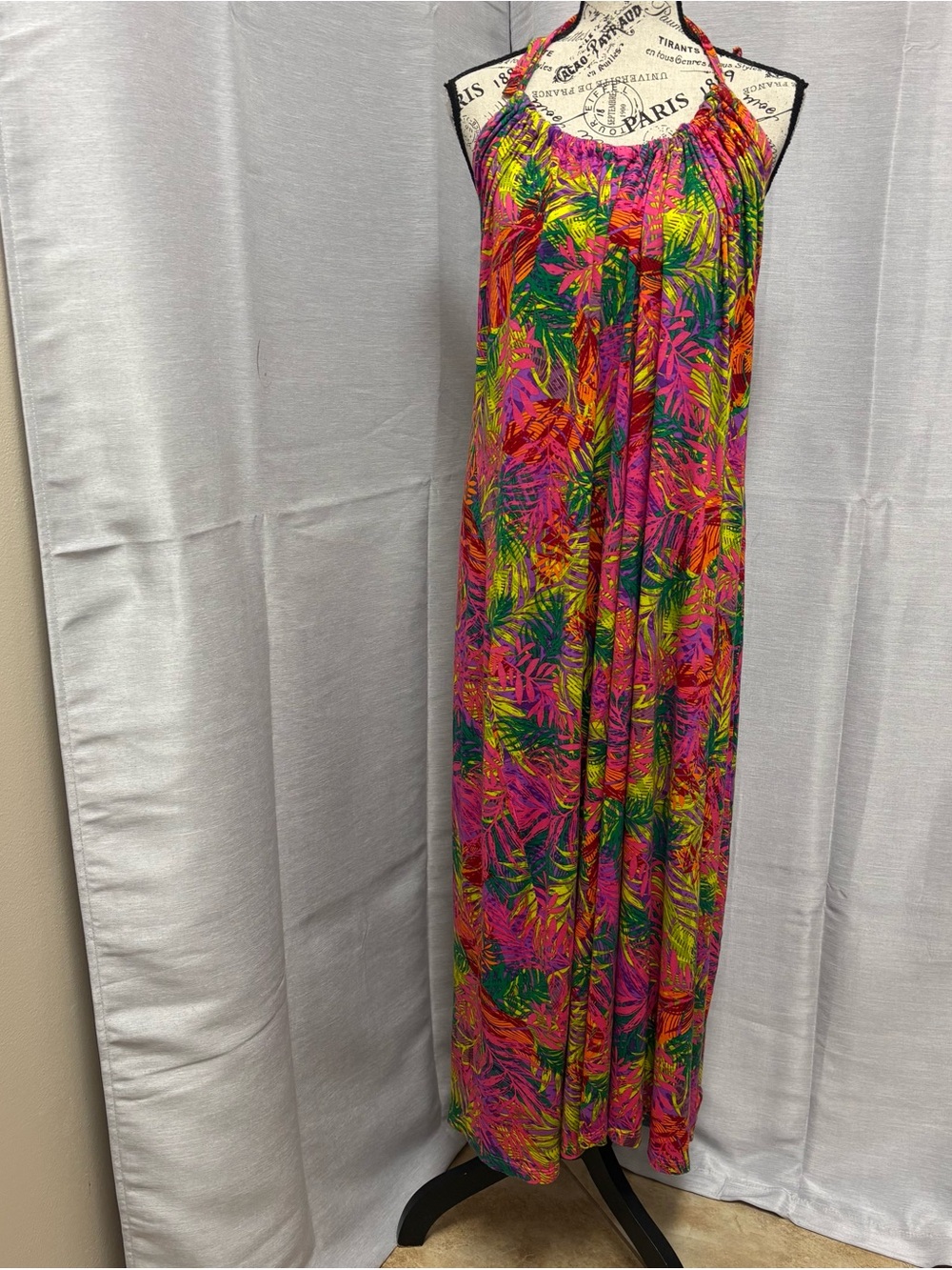 Velvet by Graham & Spencer backless maxi leaf colorful dress Sz L